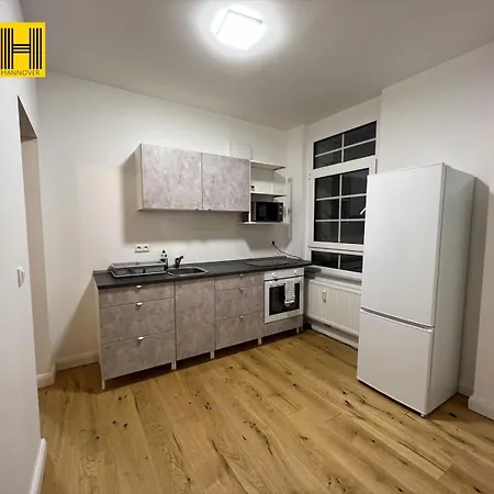 Schoene Maisonette *