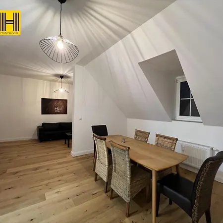Schoene Maisonette